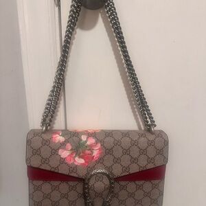 Gucci Beige and Red Floral Women's Bag